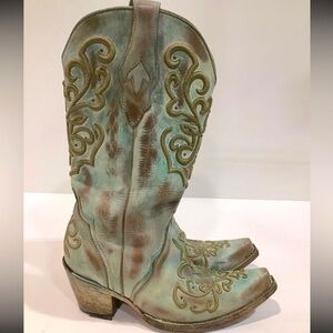 Corral Vintage Distressed Turquoise and Brown Western Boots Size 7